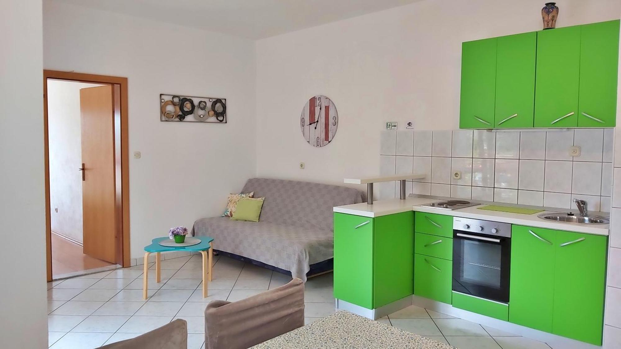 Apartments Zvone โอมิช ห้อง รูปภาพ